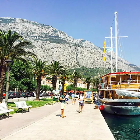 Traditional Gulet, Cruises & Events * Σπλιτ