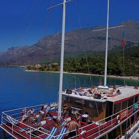 Traditional Gulet, Cruises & Events Botel